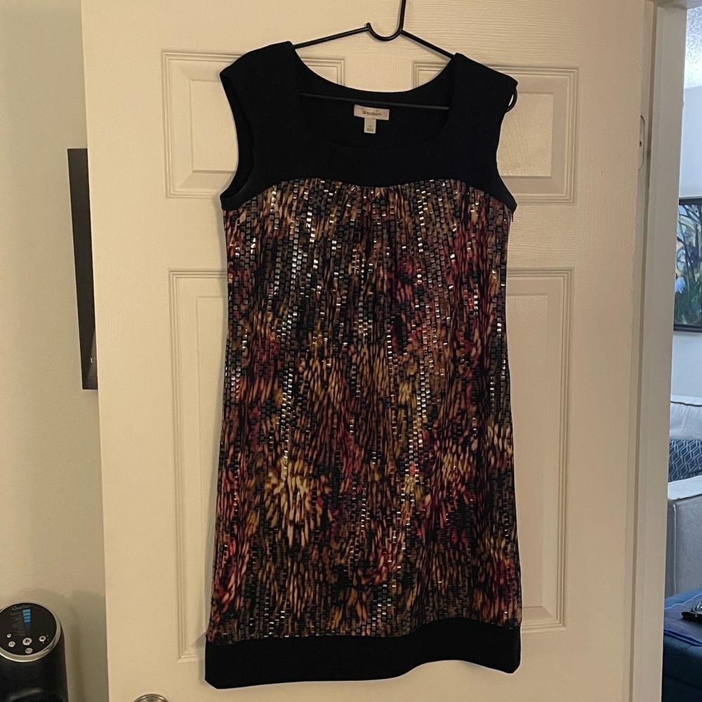 🍂 Fall colored dress with clear sequin detail. Size 14.